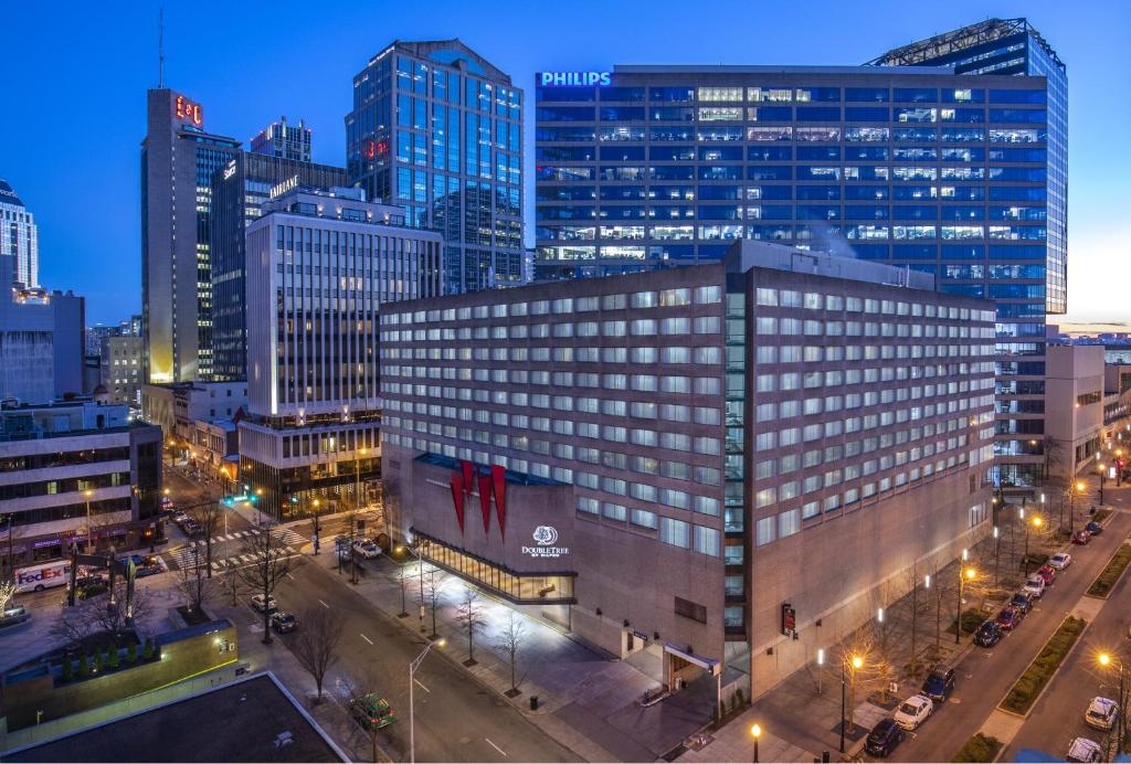 DoubleTree by Hilton Downtown Nashville - main image