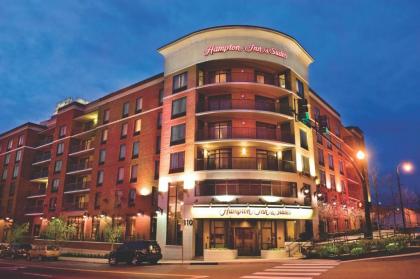 Hampton Inn & Suites Nashville Downtown - image 2