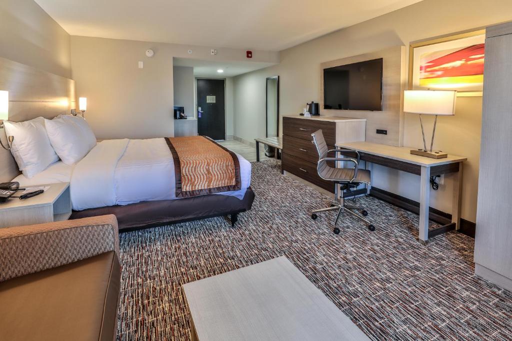 Best Western Plus Executive Residency Nashville - image 2