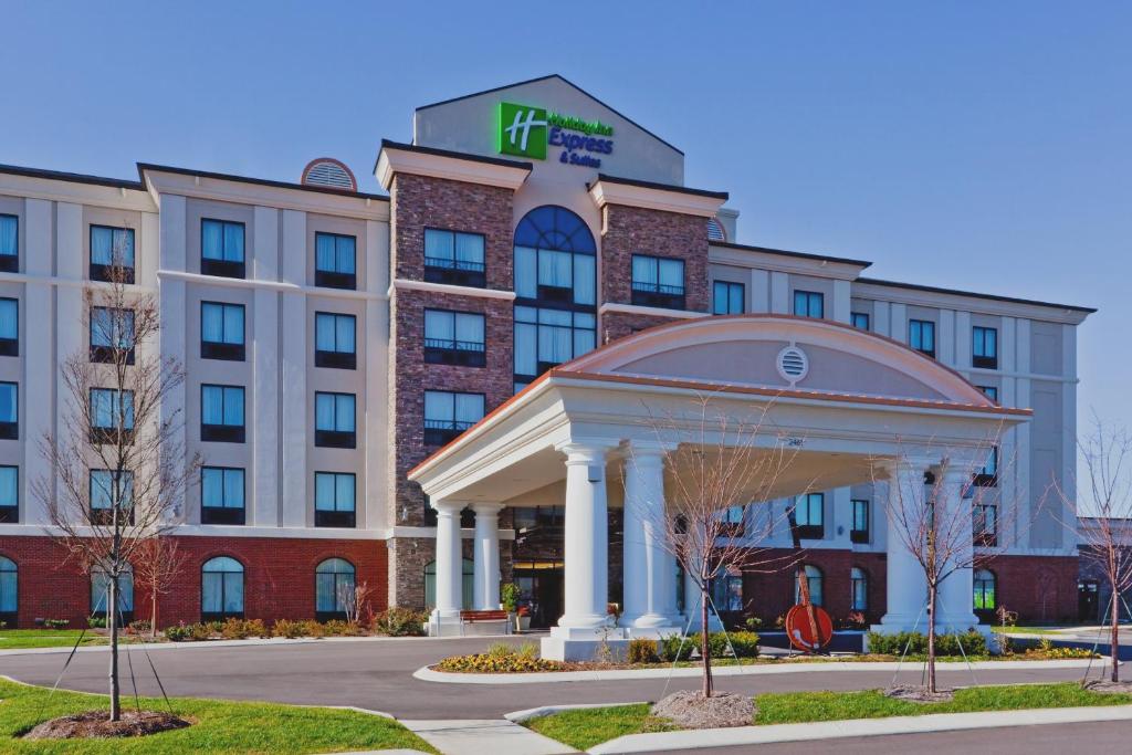 Holiday Inn Express Nashville-Opryland an IHG Hotel - main image