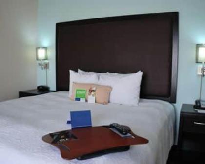 Hampton Inn & Suites Nashville at Opryland - image 5