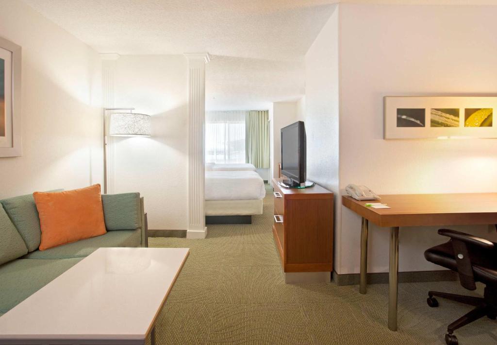 SpringHill Suites Nashville MetroCenter - image 5