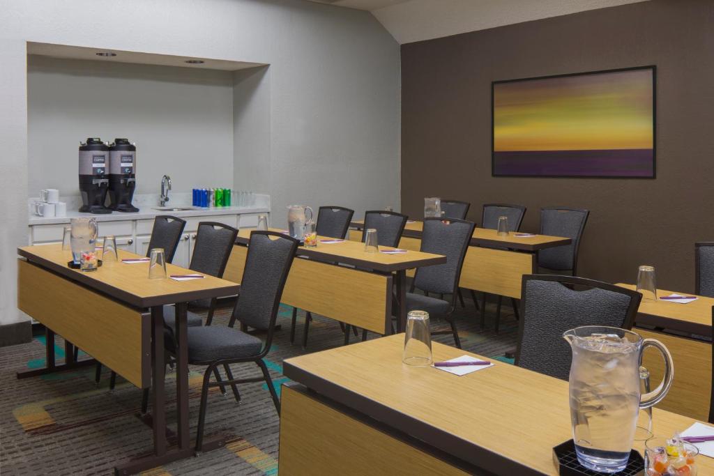 Residence Inn by Marriott Nashville Airport - image 3