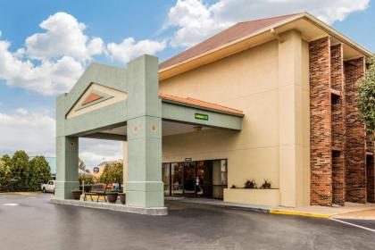 Quality Inn Opryland Area Nashville