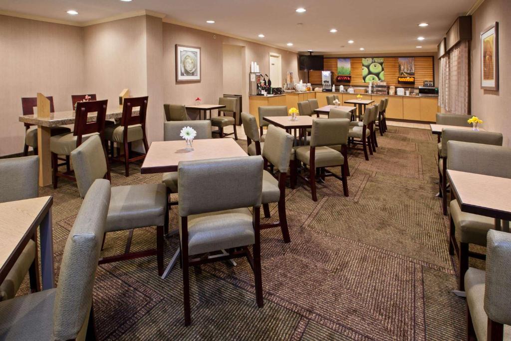 La Quinta by Wyndham Nashville Airport - image 5