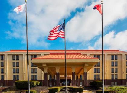 Red Roof Inn Nashville - Music City - image 2