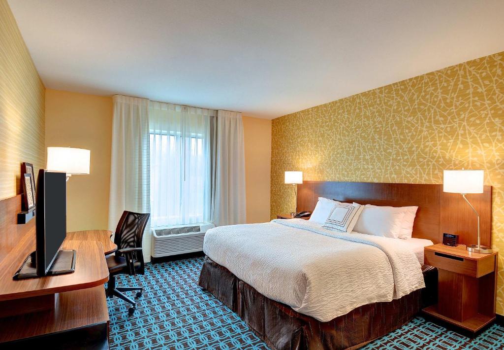 Fairfield Inn & Suites by Marriott Nashville MetroCenter - image 5