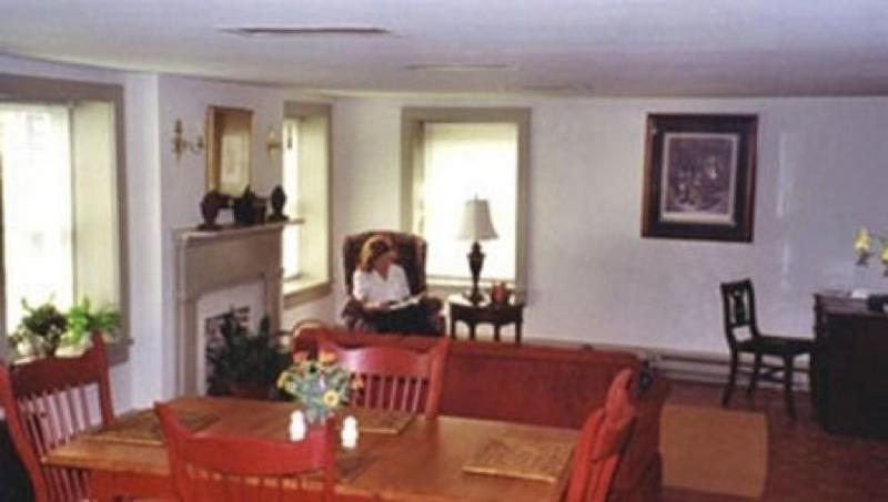 Wilkins Town House Bed and Breakfast - image 6