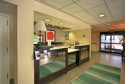 Hampton Inn Natchitoches - image 9