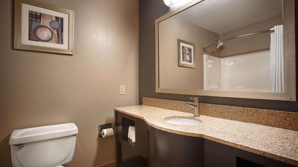 Best Western Natchitoches Inn - image 7