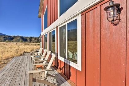 Remodeled Nathrop Getaway with Collegiate Peak Views - image 4