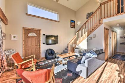 Remodeled Nathrop Getaway with Collegiate Peak Views - image 7