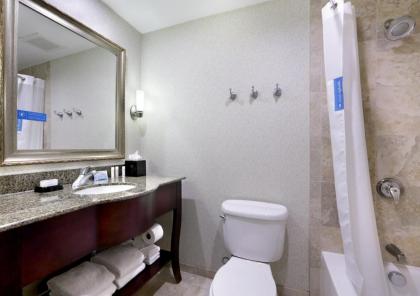 Hampton Inn Boston-Natick - image 11