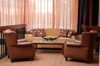 Hampton Inn Boston-Natick - image 3