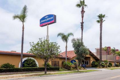 Howard Johnson by Wyndham National CitySan Diego South National City