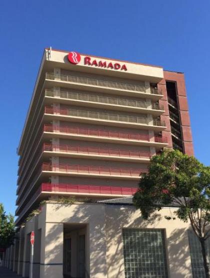 Ramada by Wyndham San Diego National City - image 12