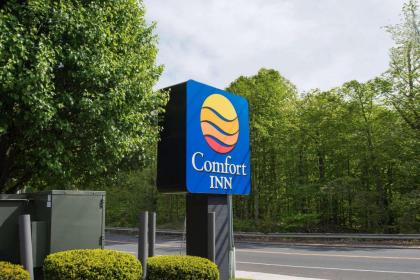 Comfort Inn Naugatuck - Waterbury - image 6