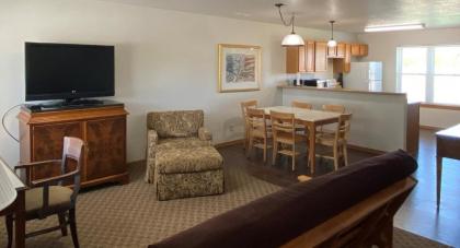 Nauvoo Vacation Condos and Villas - image 10