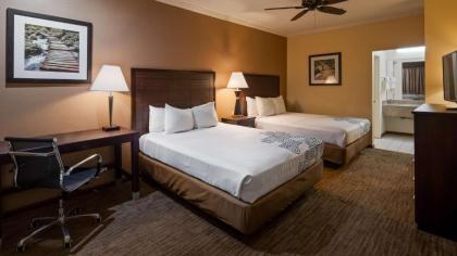 Best Western Inn Navasota - image 14