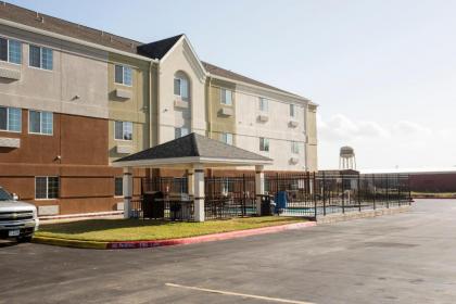 Candlewood Suites Port Arthur/Nederland an IHG Hotel - image 12