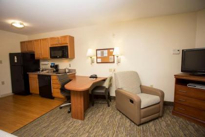 Candlewood Suites Port Arthur/Nederland an IHG Hotel - image 13