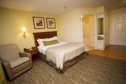 Candlewood Suites Port Arthur/Nederland an IHG Hotel - image 5