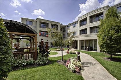 Courtyard Wall at Monmouth Shores Corporate Park - image 12