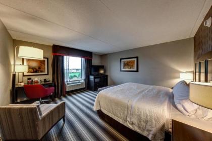 Hampton Inn Neptune - image 12