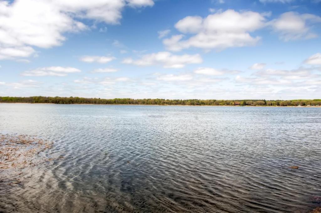 Lakefront Cabin with Private Deck Dock and Fire Pit! - image 7