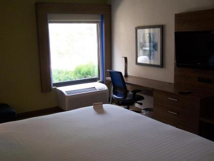 Holiday Inn Express - New Albany - image 8