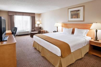 Holiday Inn Express Hotel & Suites Chesterfield - Selfridge Area an IHG Hotel - image 18