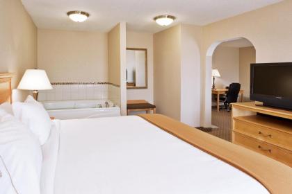 Holiday Inn Express Hotel & Suites Chesterfield - Selfridge Area an IHG Hotel - image 4