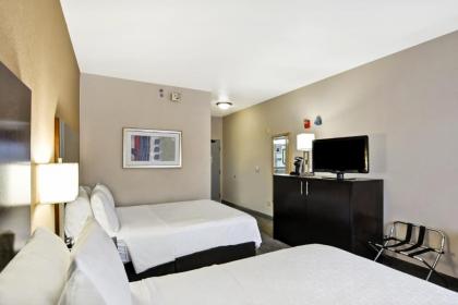 Holiday Inn Express Hotel & Suites Milwaukee-New Berlin an IHG Hotel - image 11