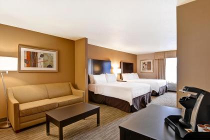 Holiday Inn Express Hotel & Suites Milwaukee-New Berlin an IHG Hotel - image 15