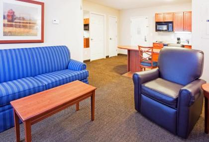 Candlewood Suites New Bern - image 13