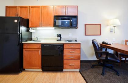 Candlewood Suites New Bern - image 4