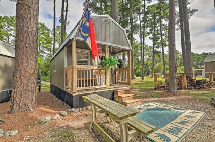 The Gosling Studio Cabin with River Access! - image 14