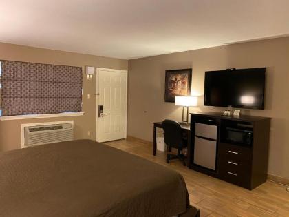 Americas Best Value Inn New Boston - image 10