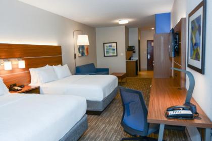 Holiday Inn Express Hotel & Suites New Boston an IHG Hotel - image 14