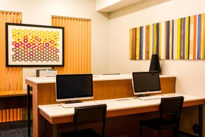 Holiday Inn Express Hotel & Suites New Boston an IHG Hotel - image 6