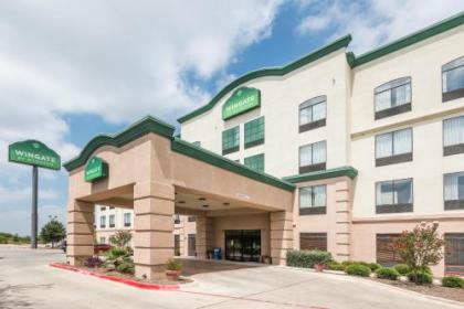 Wingate by Wyndham New Braunfels - image 2