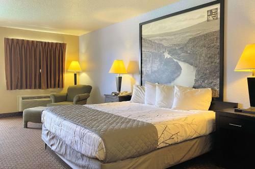 SureStay Hotel by Best Western New Braunfels - image 4