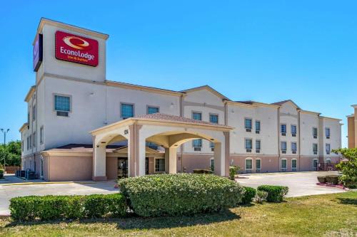 Econo Lodge Inn & Suites New Braunfels - main image