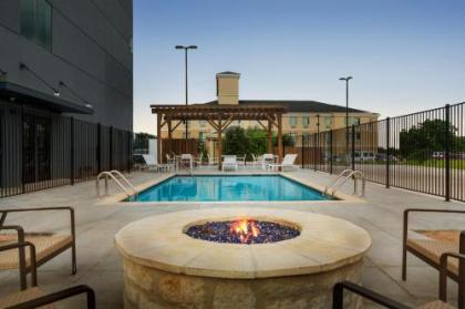 Country Inn & Suites by Radisson New Braunfels TX - image 5