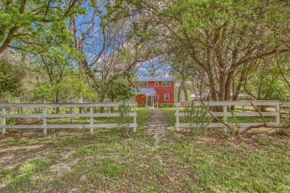 Red Barn Cabin RR9122RB - image 12