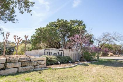 Hill Country Hideaway TBM 208 - image 17