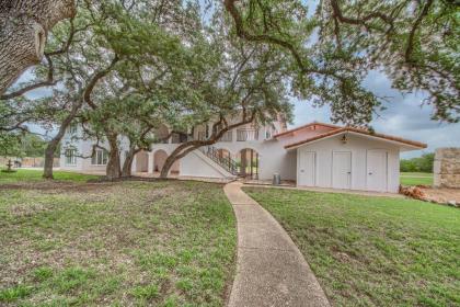 Hill Country Retreat BR 2230 - image 12