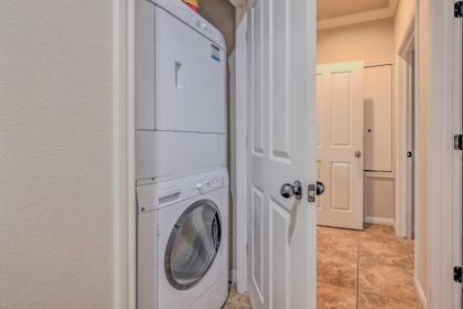 Quaint New Braunfels Condo with Community Pool! - image 15