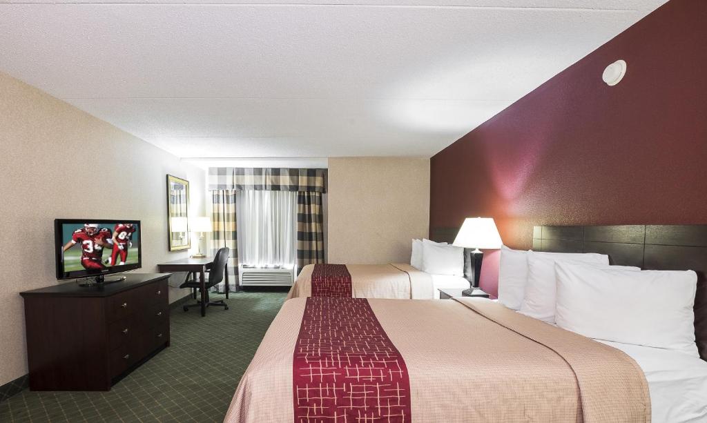 Red Roof Inn Hartford- New Britain - image 3