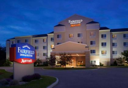 Fairfield Inn and Suites New Buffalo - image 15